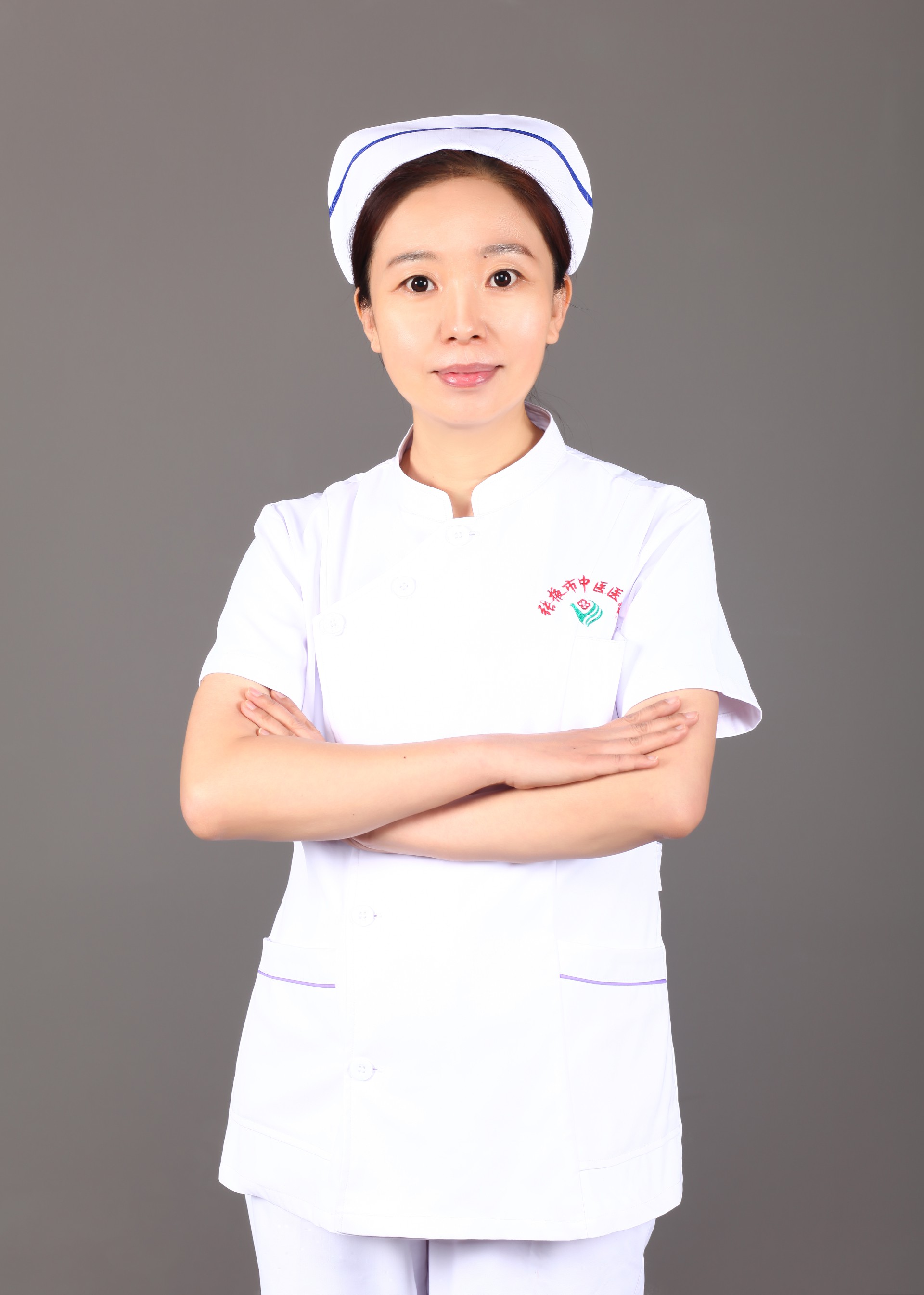1684381356733701.jpg 曹延玲照片.jpg